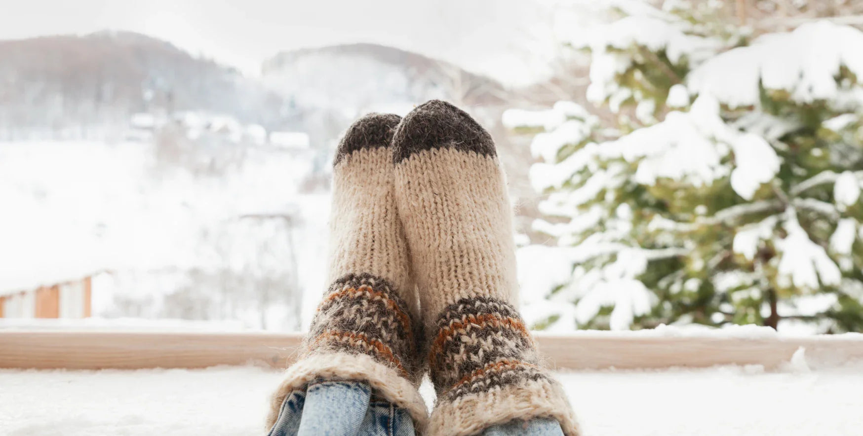 Why Alpaca Fibre Is Warmer Than Wool
