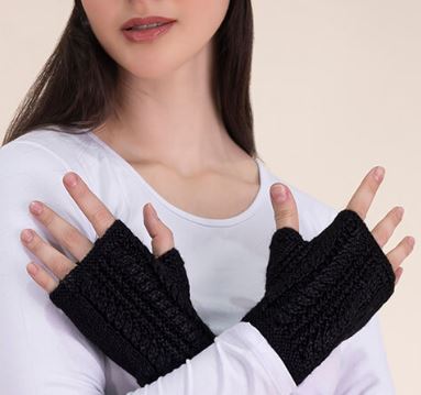 Alpaca Cable Fingerless Gloves
