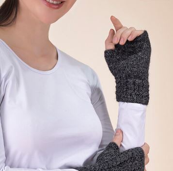 Alpaca Cable Fingerless Gloves