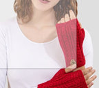 Alpaca Cable Fingerless Gloves